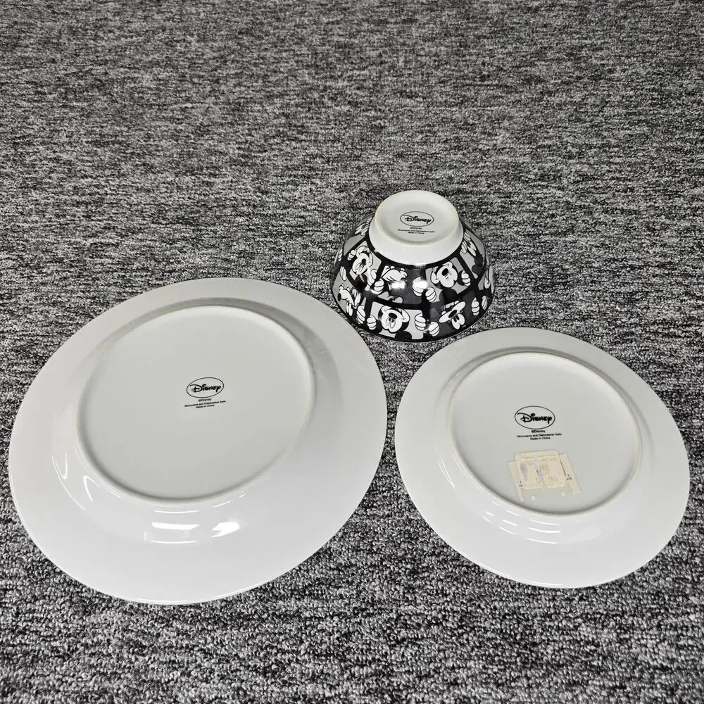 Disney Mickey Mouse & Goofy Grid Dinnerware Set 3 Piece Black & White
